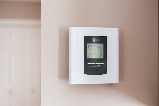 How Smart Thermostats Maximise Heat Pump Efficiency